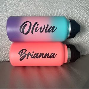 Insulated water bottle 32 oz straw lid